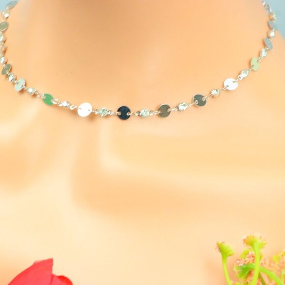 "Delicate & Contemporary Necklace Chain, A Lovely Choice for Women, EVCH1642 - Picture 3 of 10